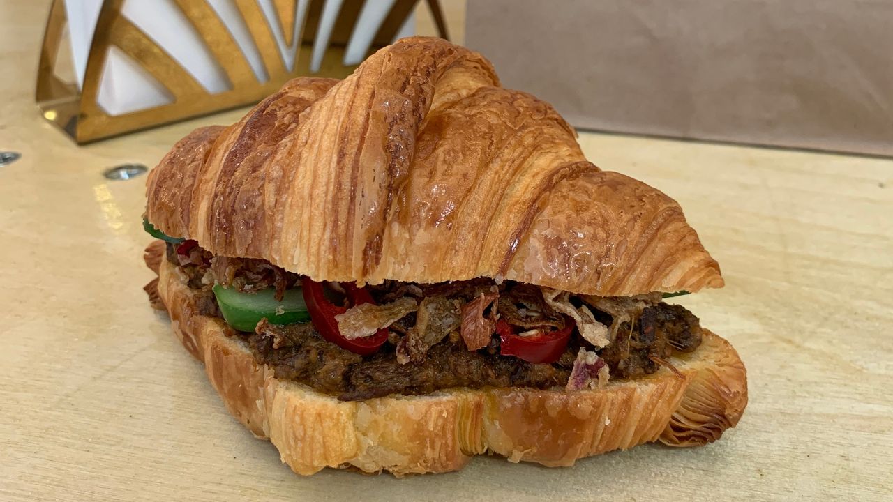Beef Rendang Croissant