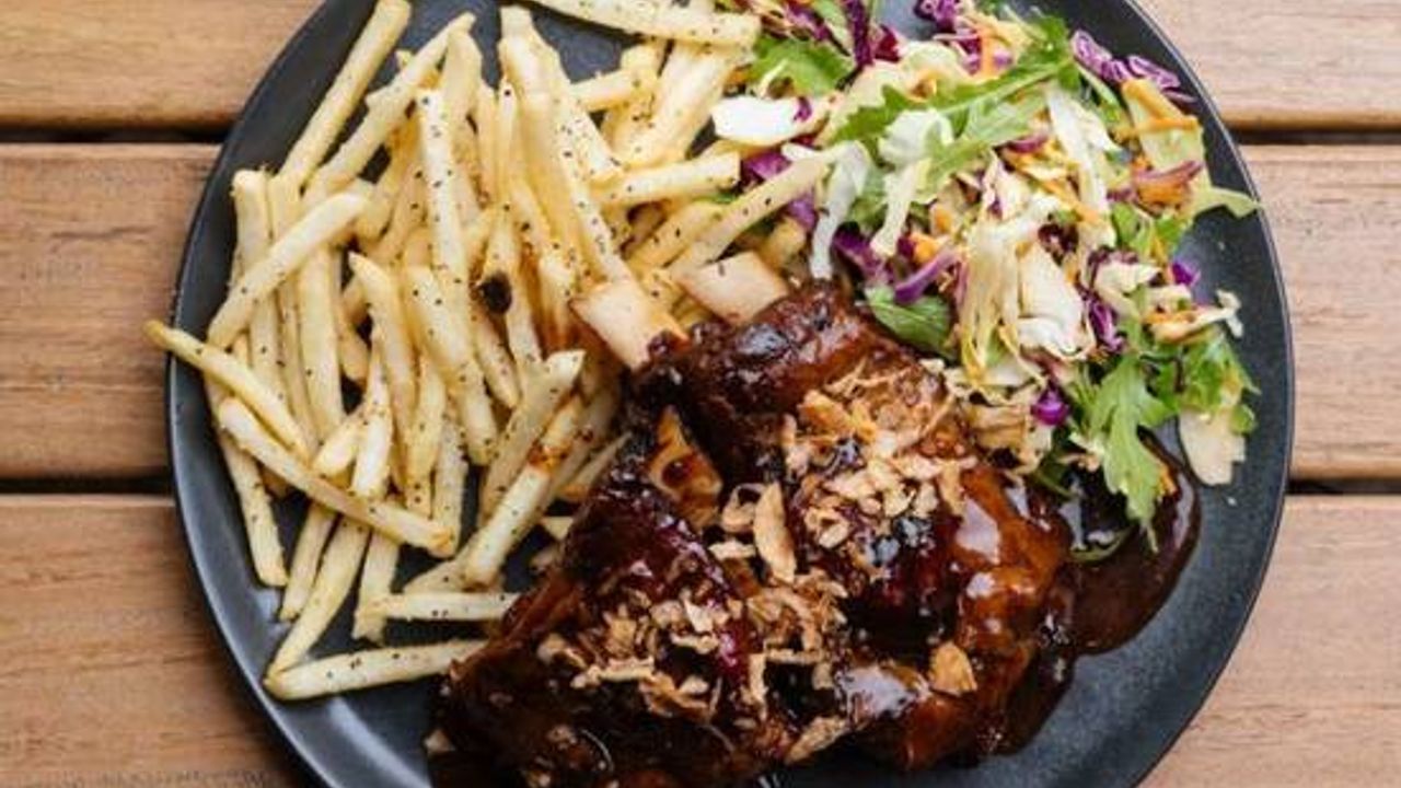 Slow Cooked Pork Ribs
