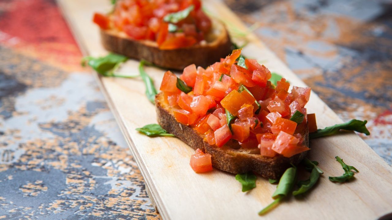 Bruschetta (3 Pieces)