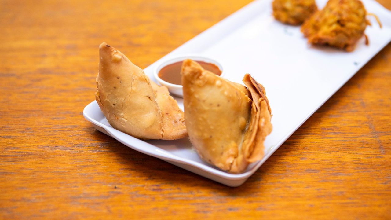 Samosa (2 Pcs) (V)