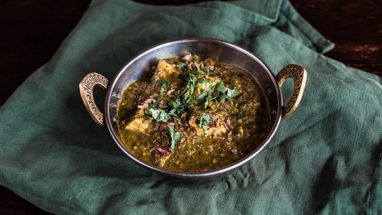 Saag Paneer (V)