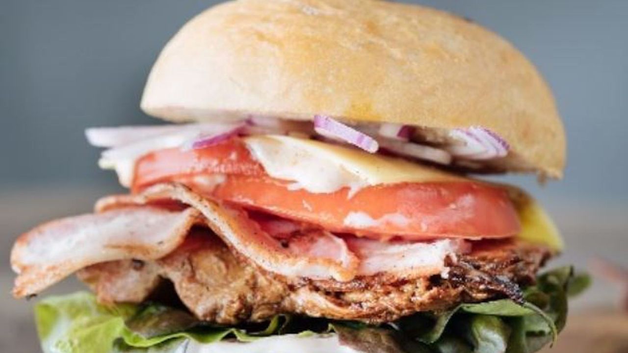 Hardy's Chik Burger