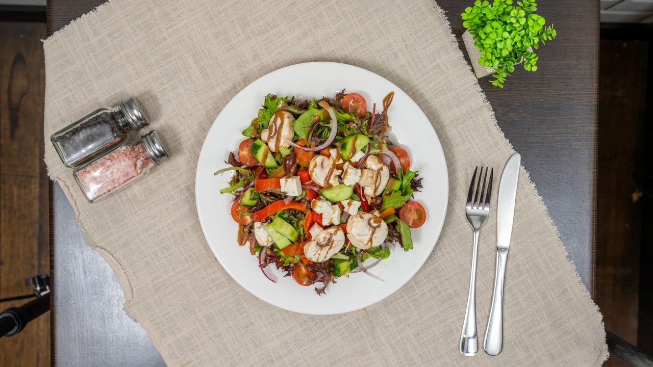 Mediterranean Salad