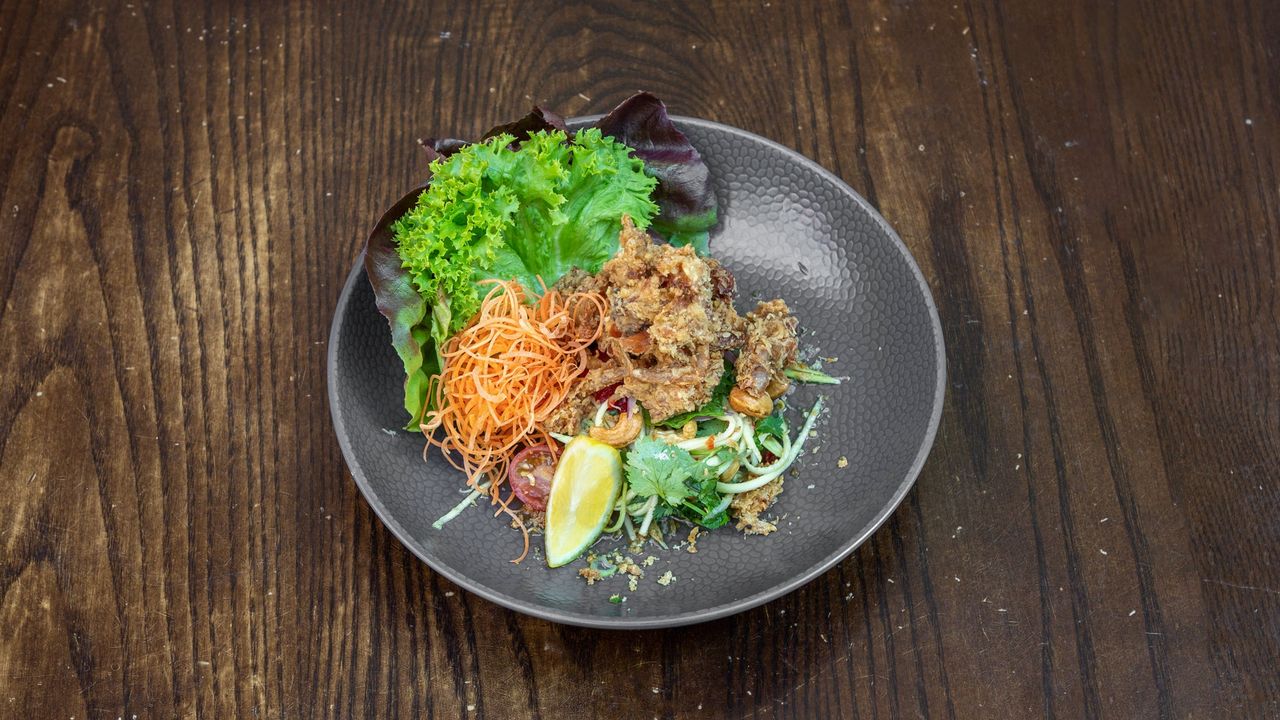 Soft Shell Crab mango (Yum Ma Muang) (V) (A Little Bit Spicy)