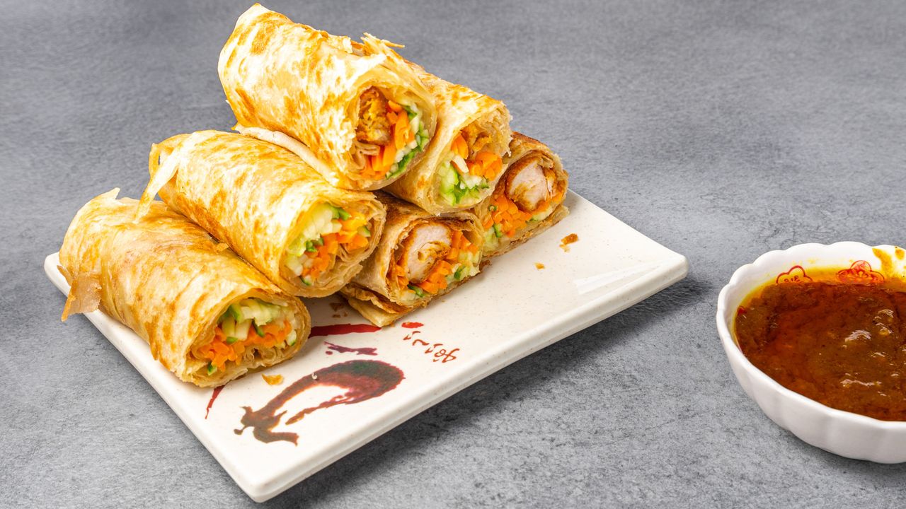 Roti Satay Chicken Roll ( 6 pc )