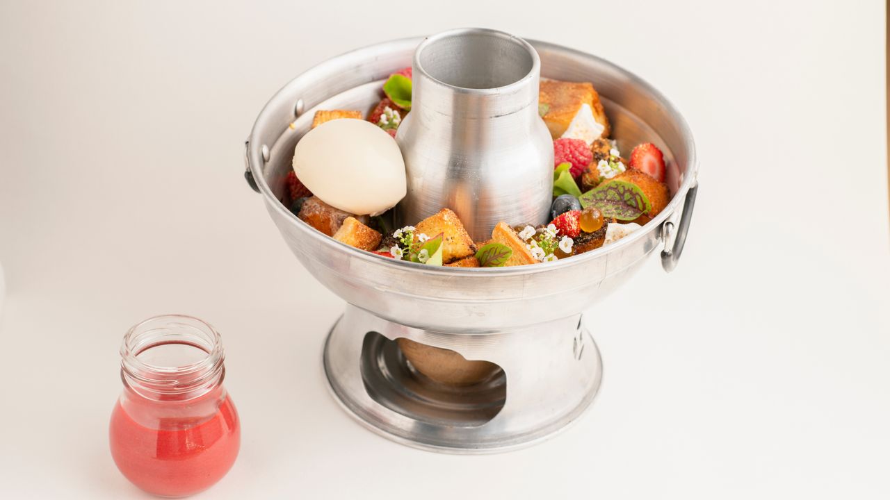 Volcano Hot Pot Toast