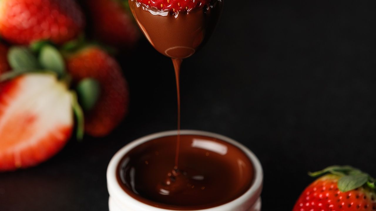 Chocolate Strawberry Dip