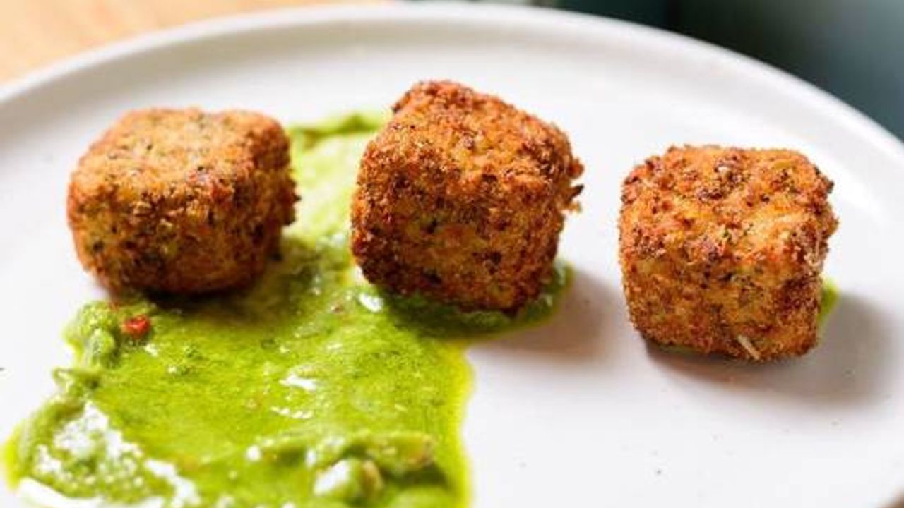 Crumbed Haloumi Cubes