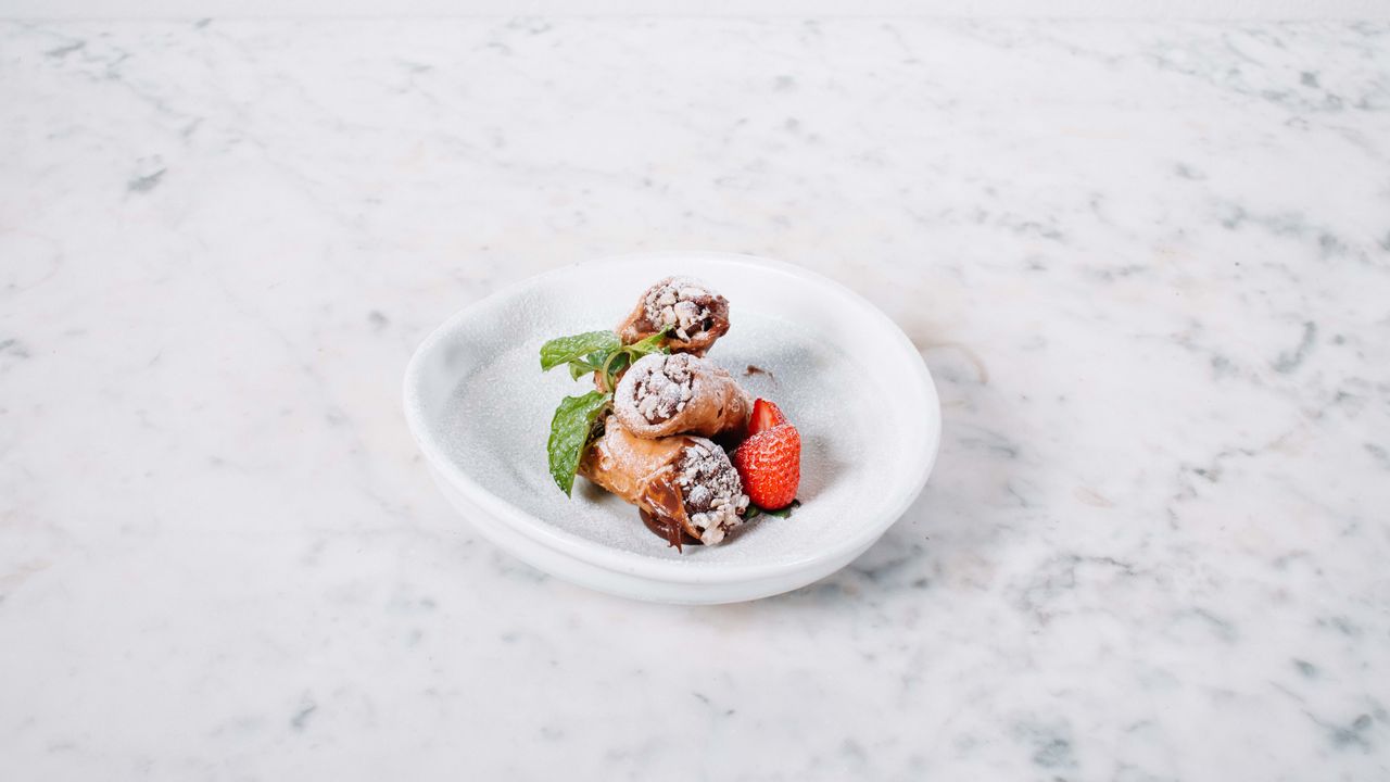 Nutella Cannoli