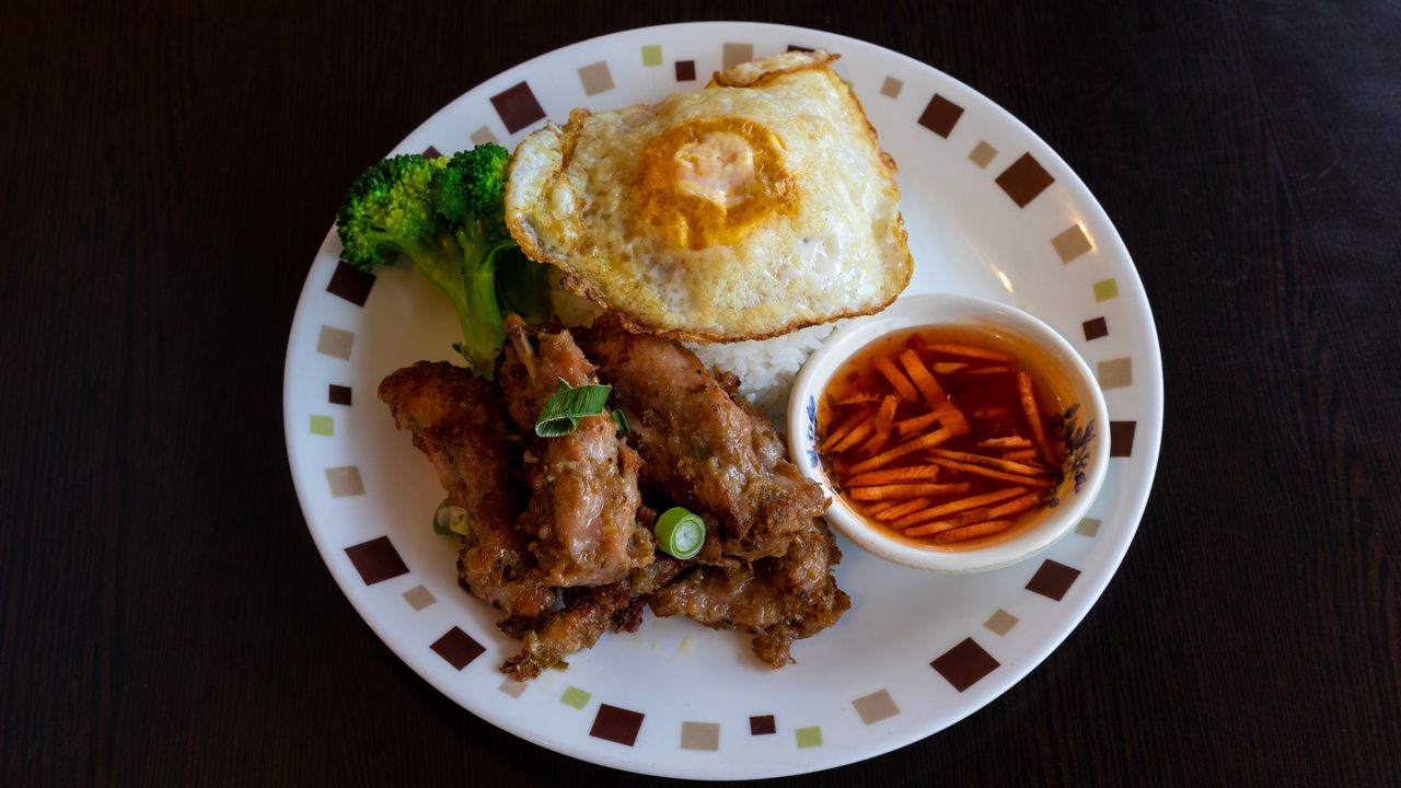 72. Vietnamese Grilled Chicken Rib With Fried Egg