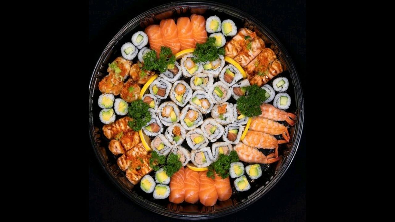 Nigiri & Auburi Sushi Platter