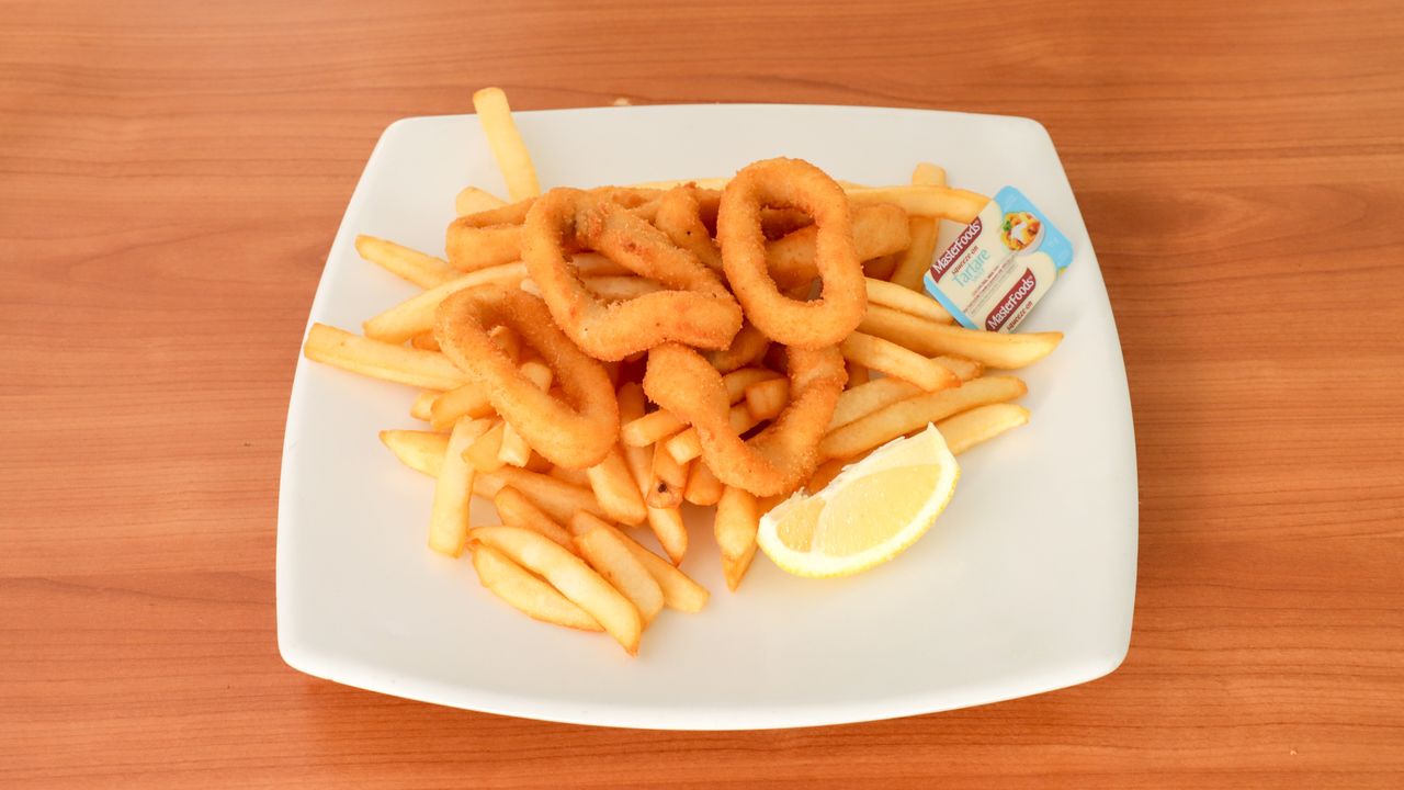 6 Calamari and Chips