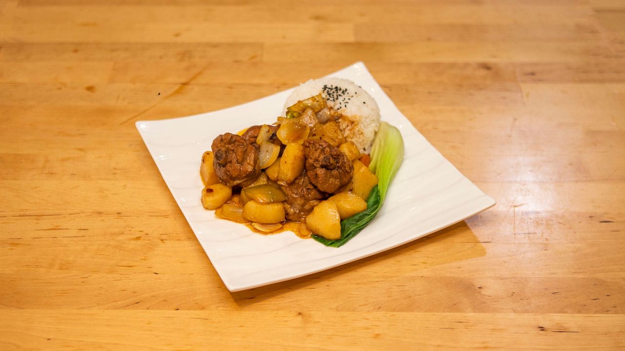 Rice with Braised Chicken