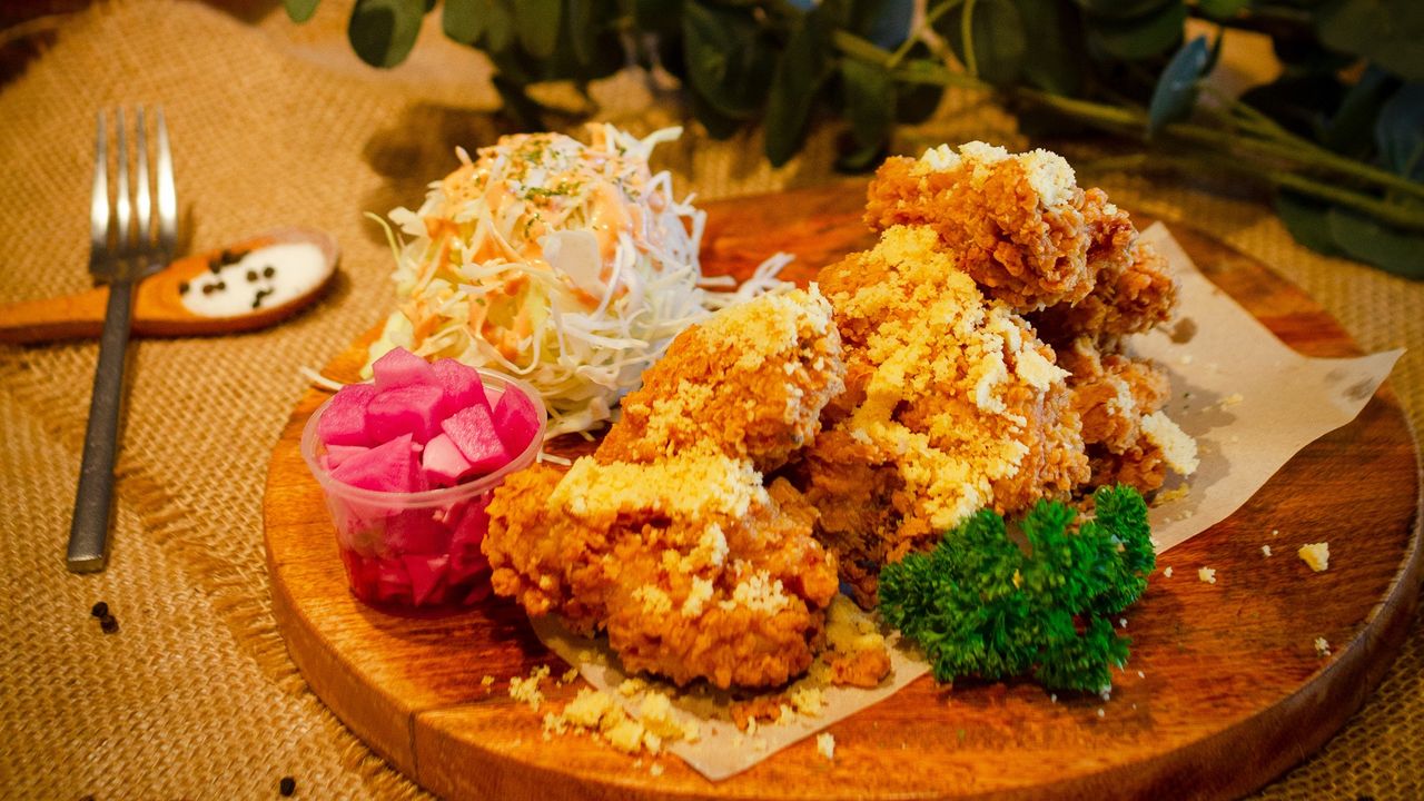 Snowing Cheese Chicken Wings