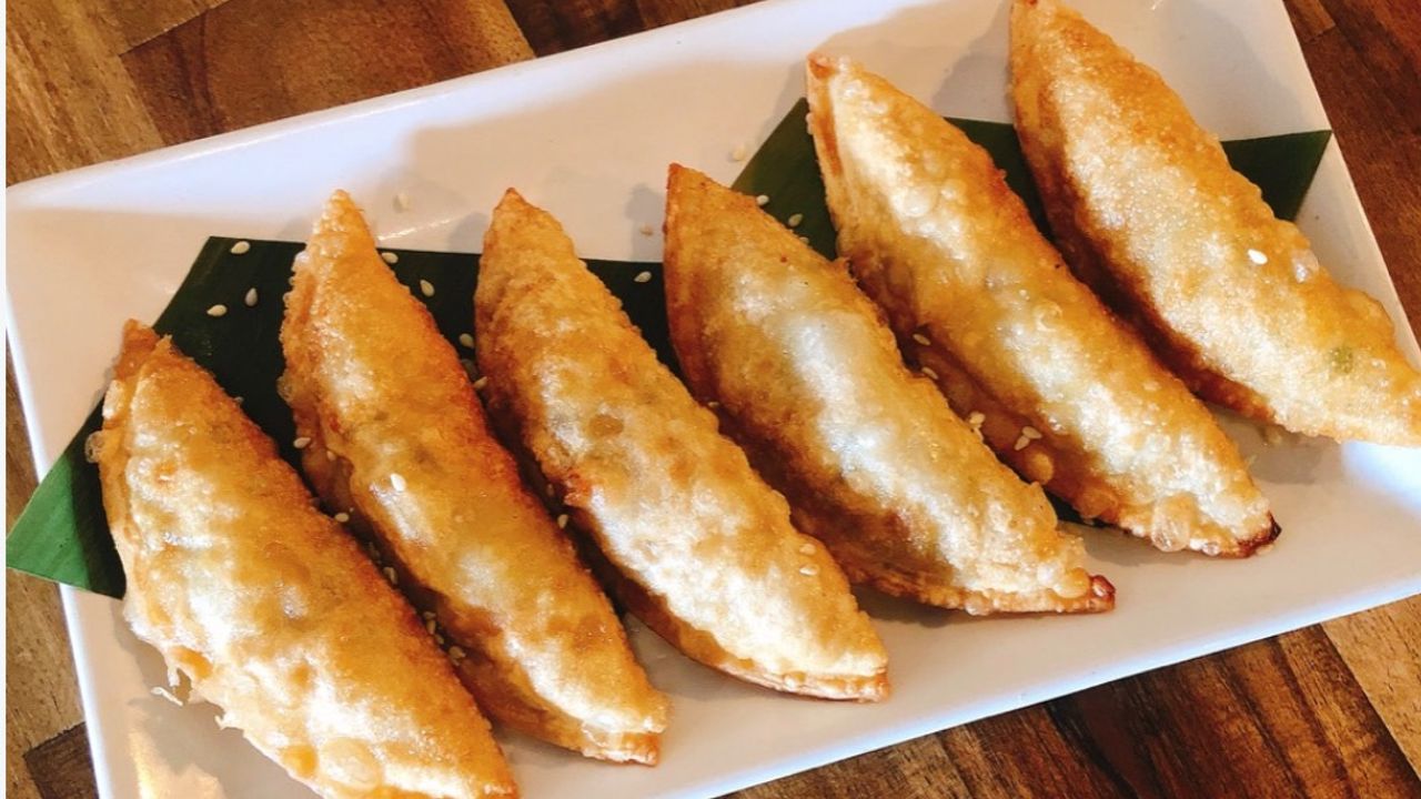 Pan Fried Dumpling (6pcs)