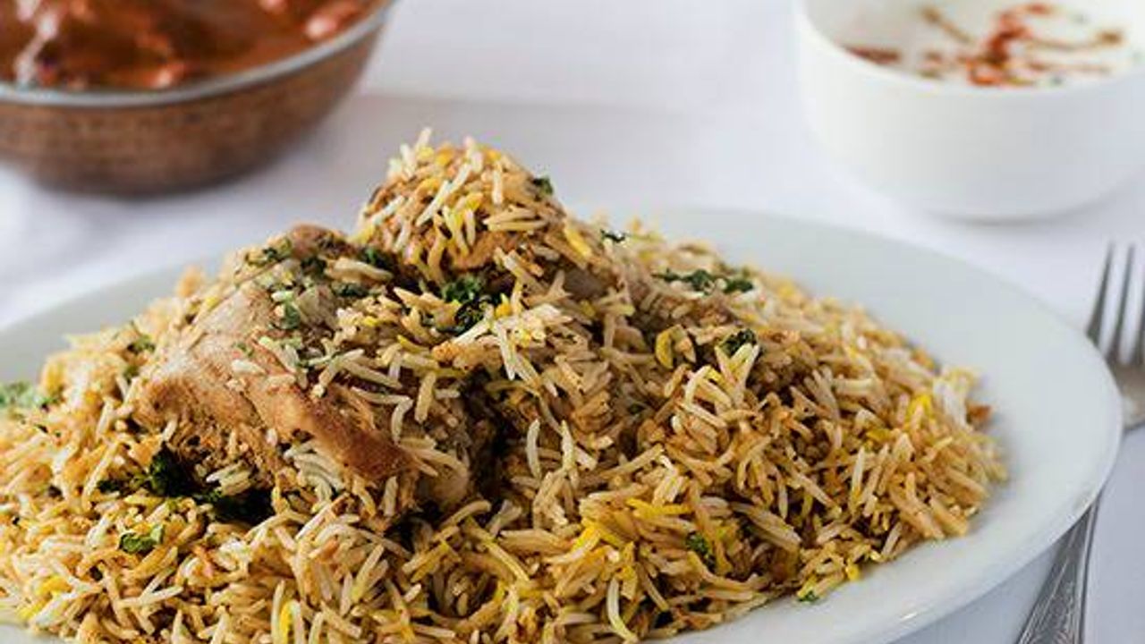 Hyderabad Dum Chicken Biryani