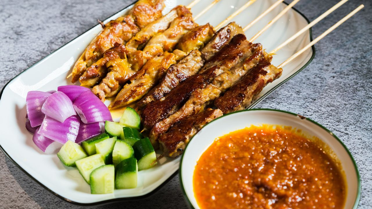 Satay Chicken Skewers (2 Sticks)