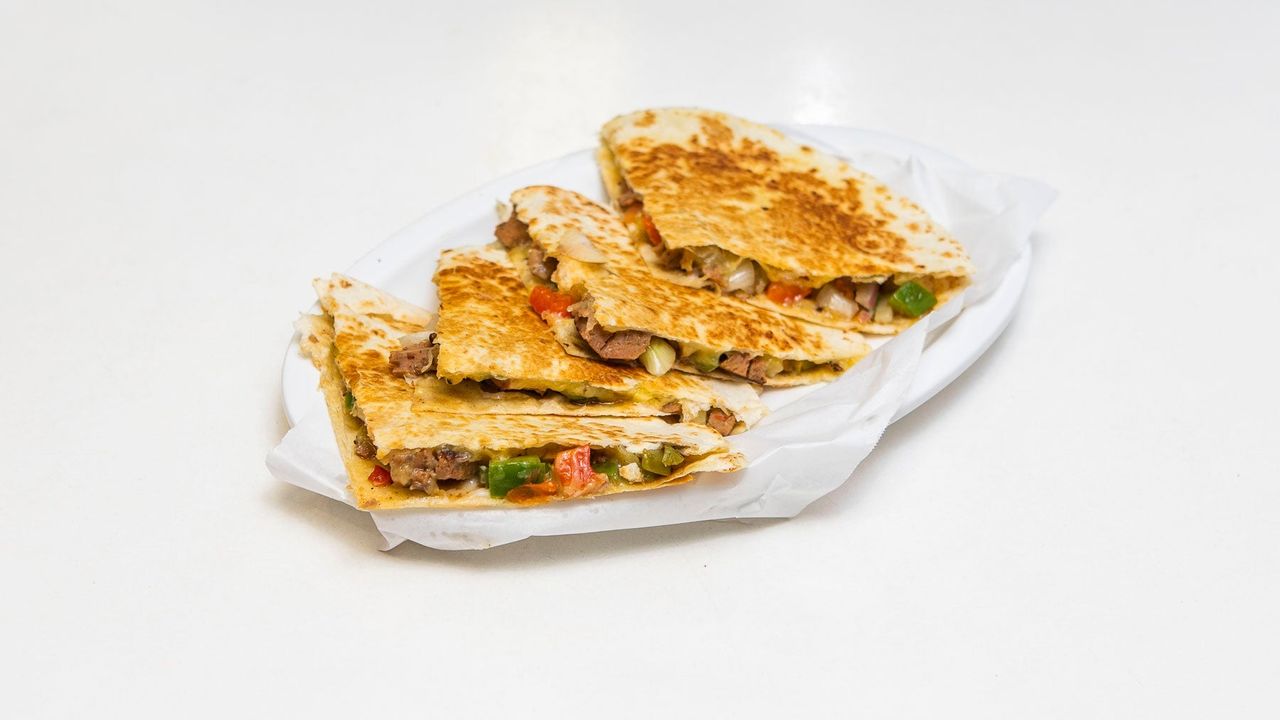 Supremo Quesadilla