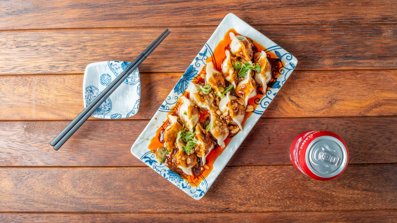 Lee's Spicy Dressing Pork Chive Dumplings (12p)