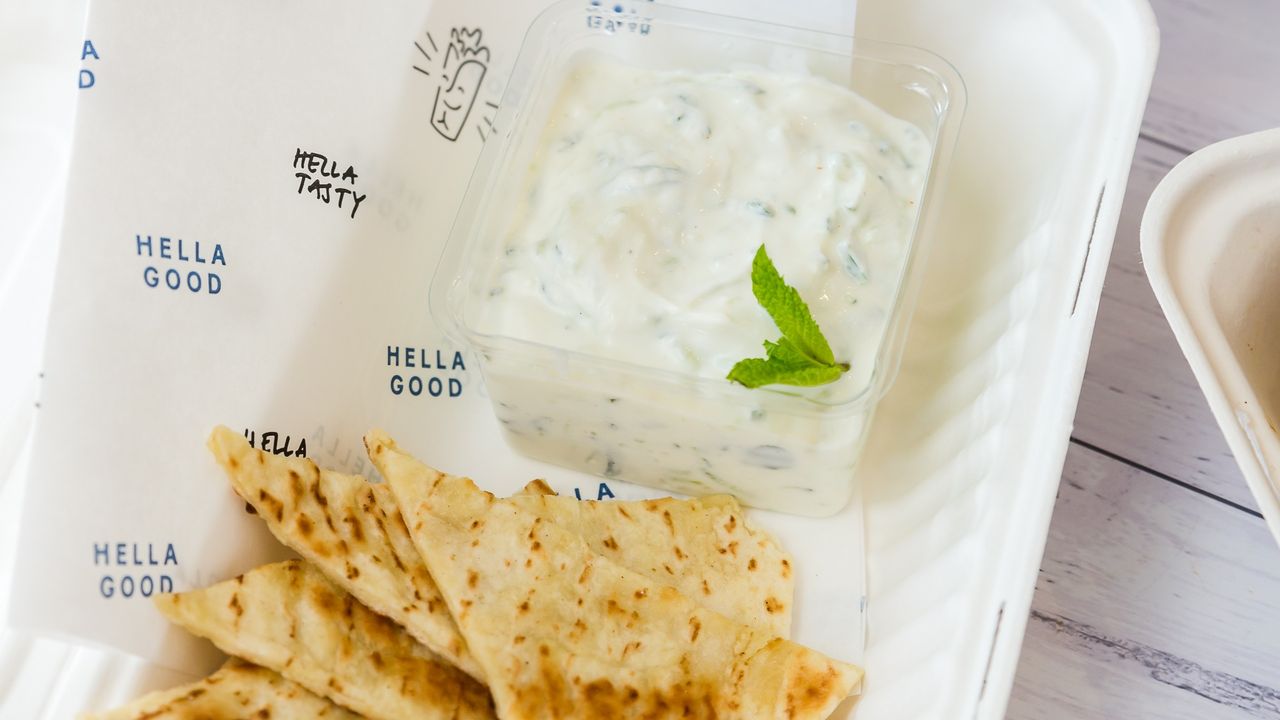 Tzatziki & Pita Bread