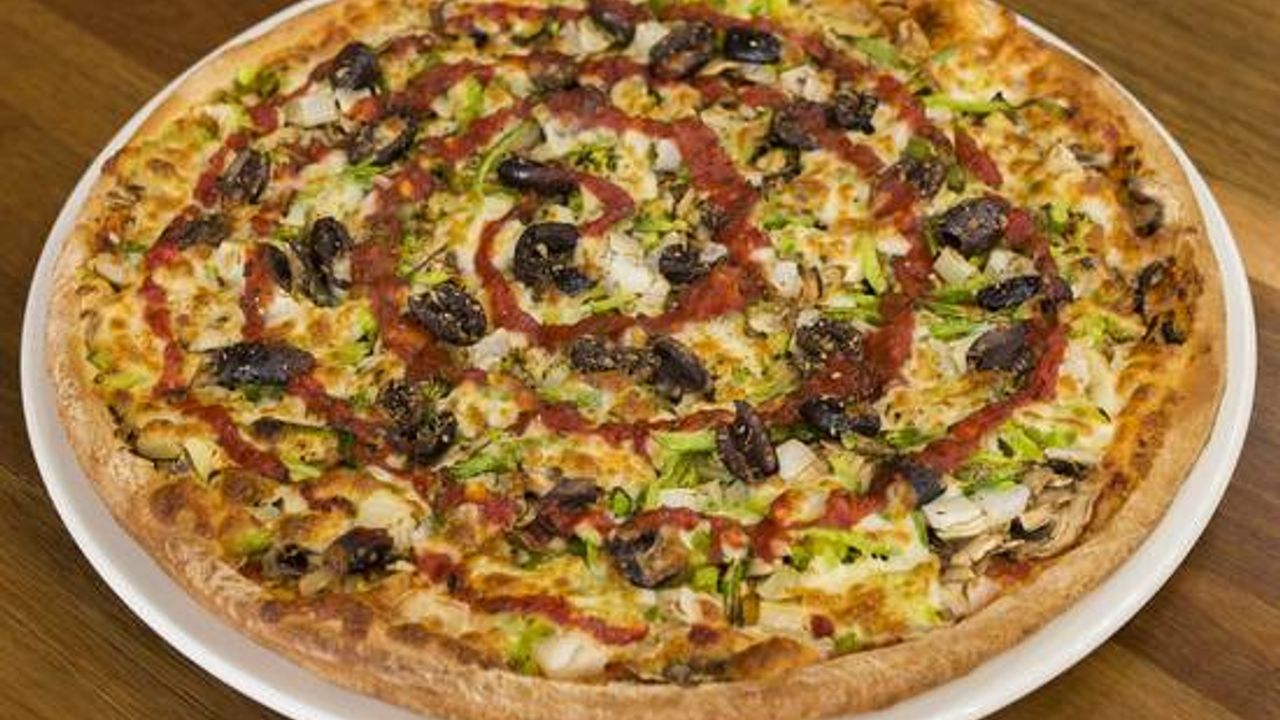 12" Vegetarian Traditional Pizza