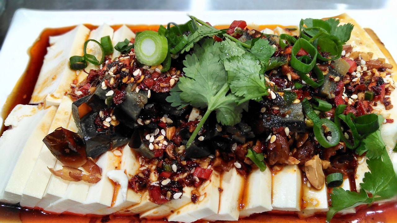 Tossed Shredded Tofu with Chili Sauce