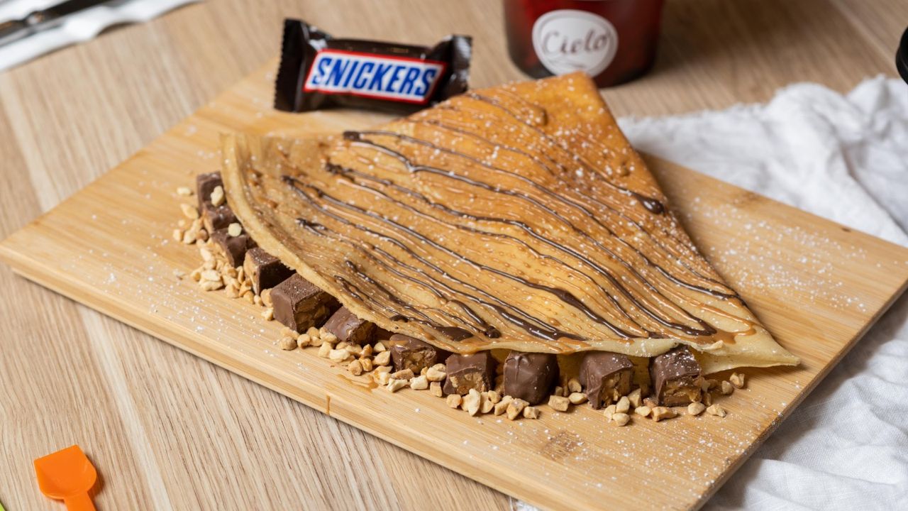 Snickers Crepe