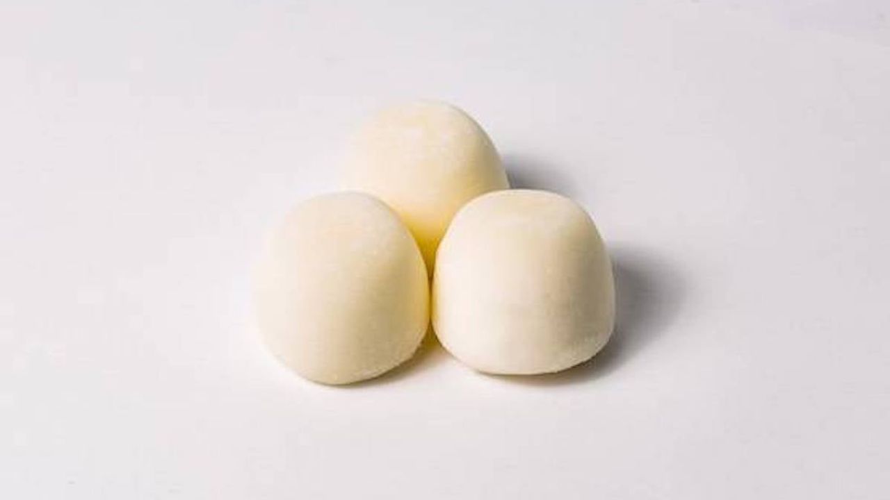 Vanilla Mochi Ice Cream (3pcs)