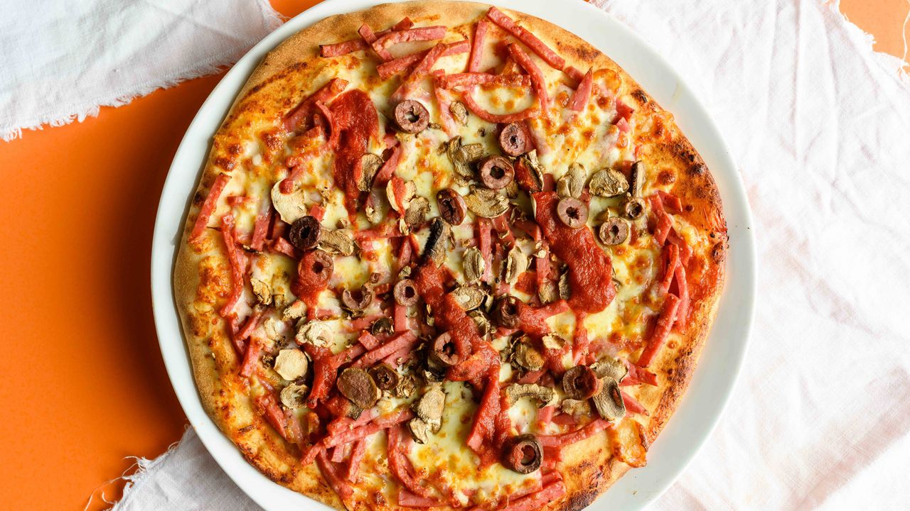 2. Capricciosa (Large)