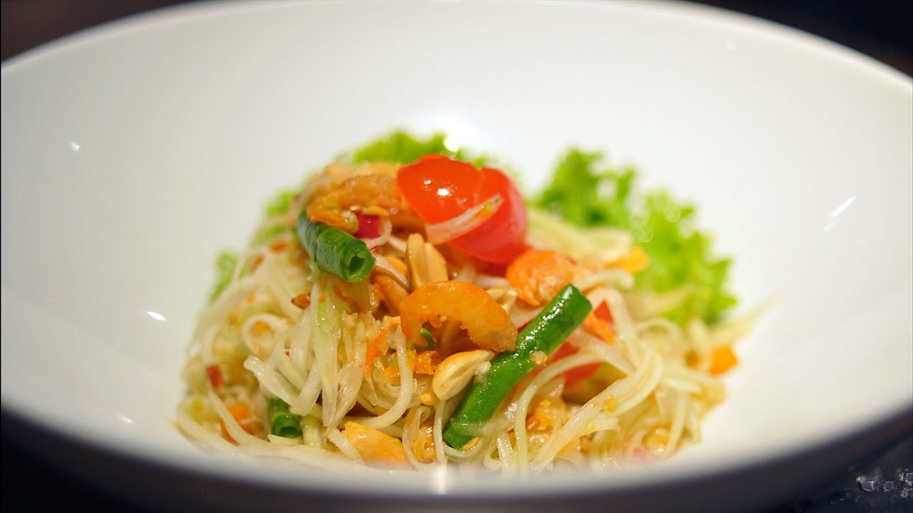SOM DTUM THAI