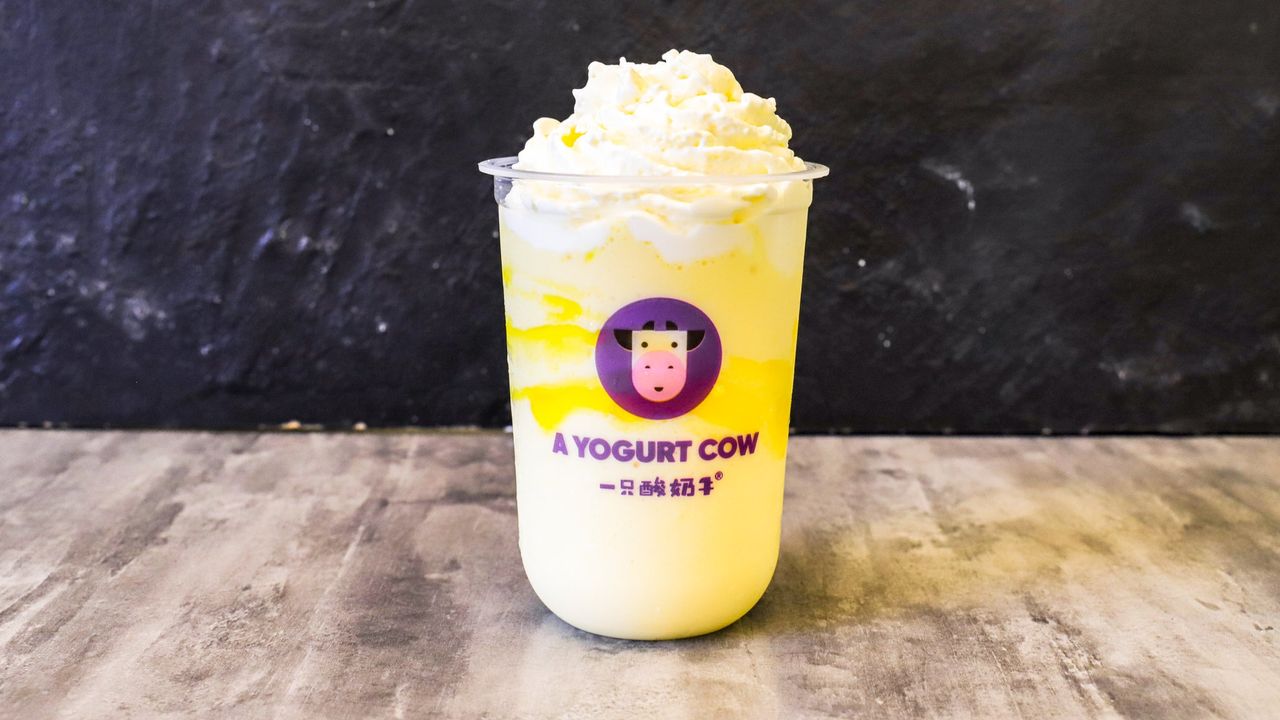 Mango, Yoghurt Whipped Cream
