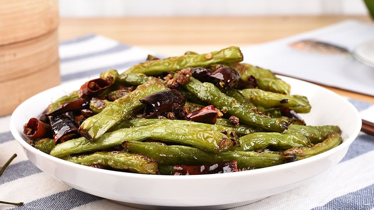 French Bean with Garlic 蒜蓉四季豆