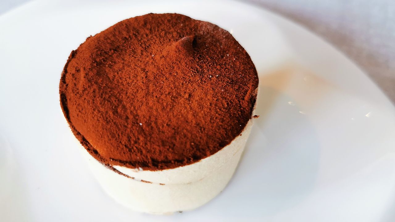Tiramisu Cake D806
