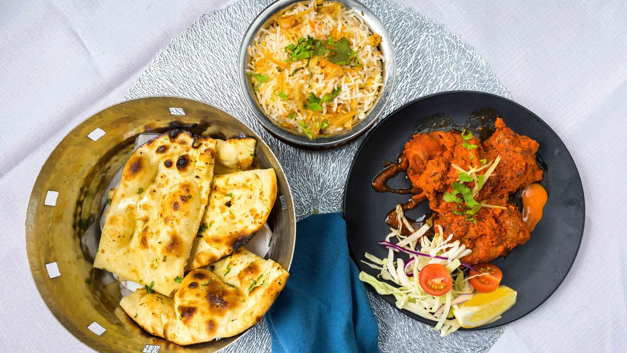 8. Chicken Tikka (4 Pcs)