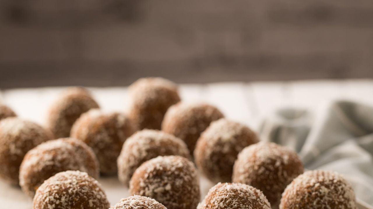 Chocolate Brownie Protein Ball