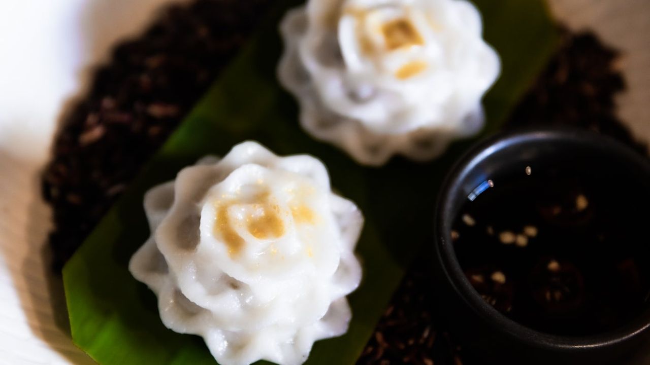 Lotus Flower Dumpling (2pcs)