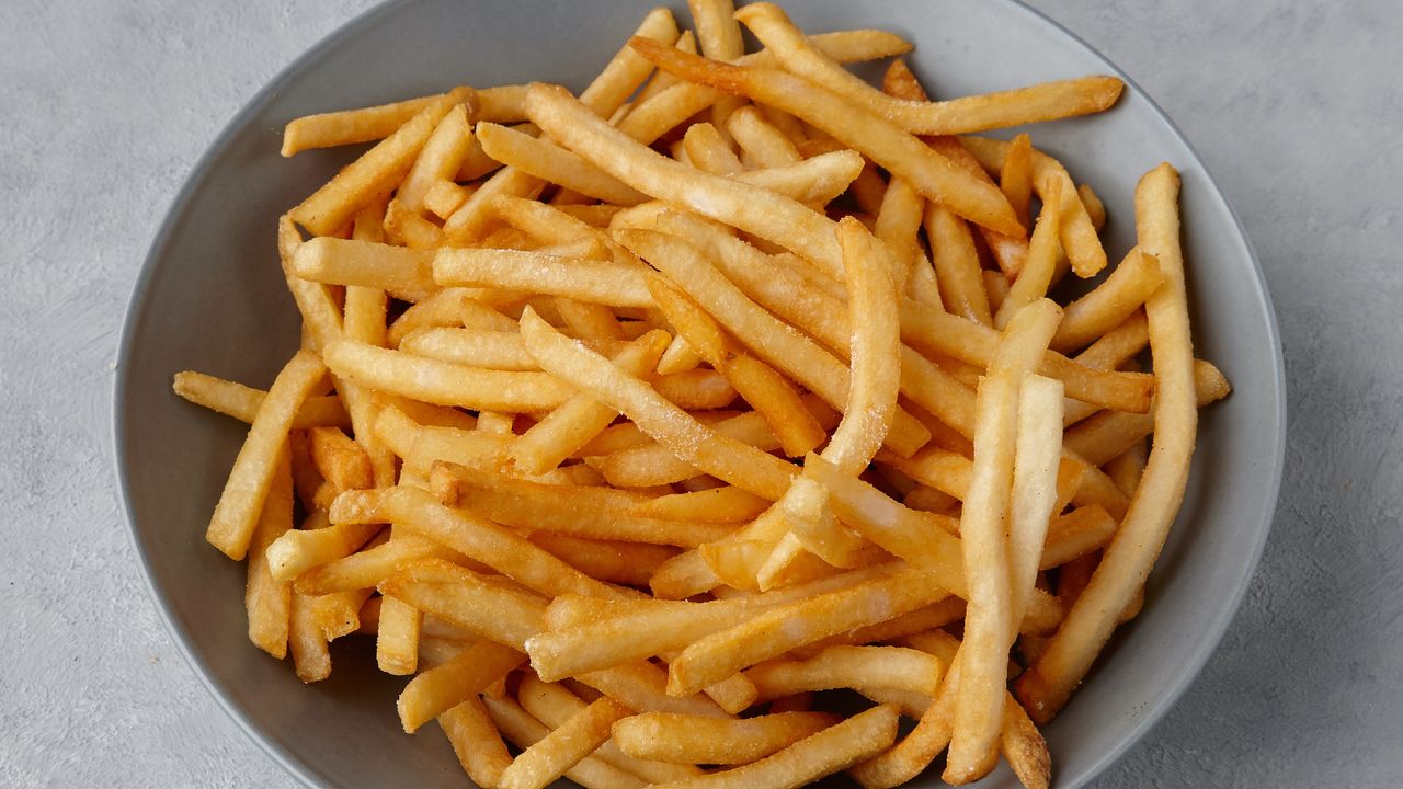 Shoestrings Fries with Aioli