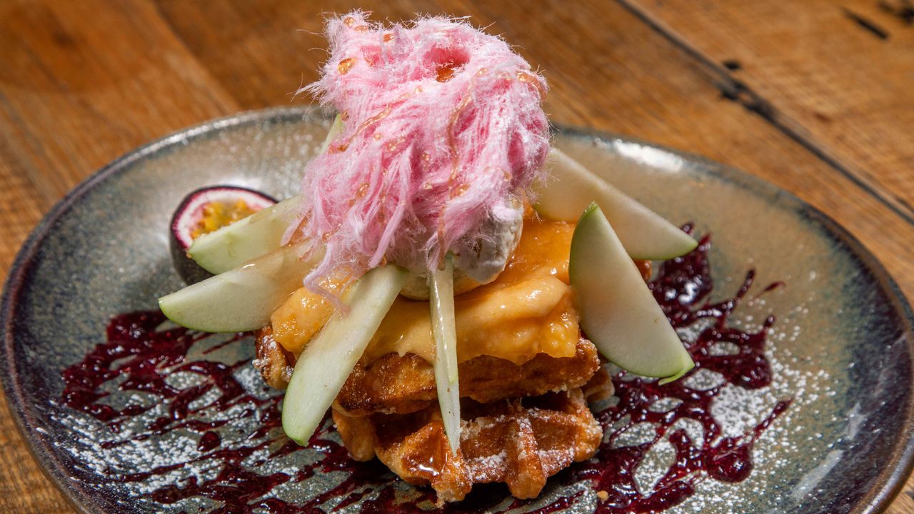 Golden Belgium Waffles