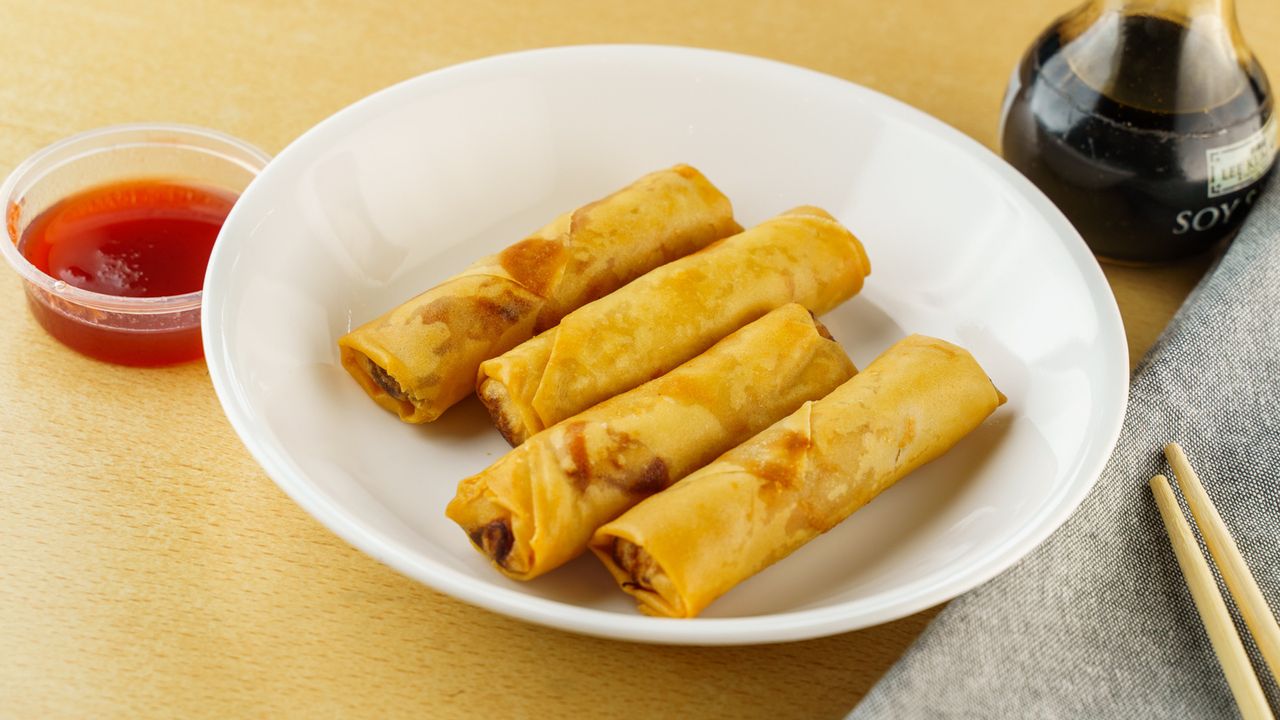 4. Large Vegetarian Spring Rolls (4)