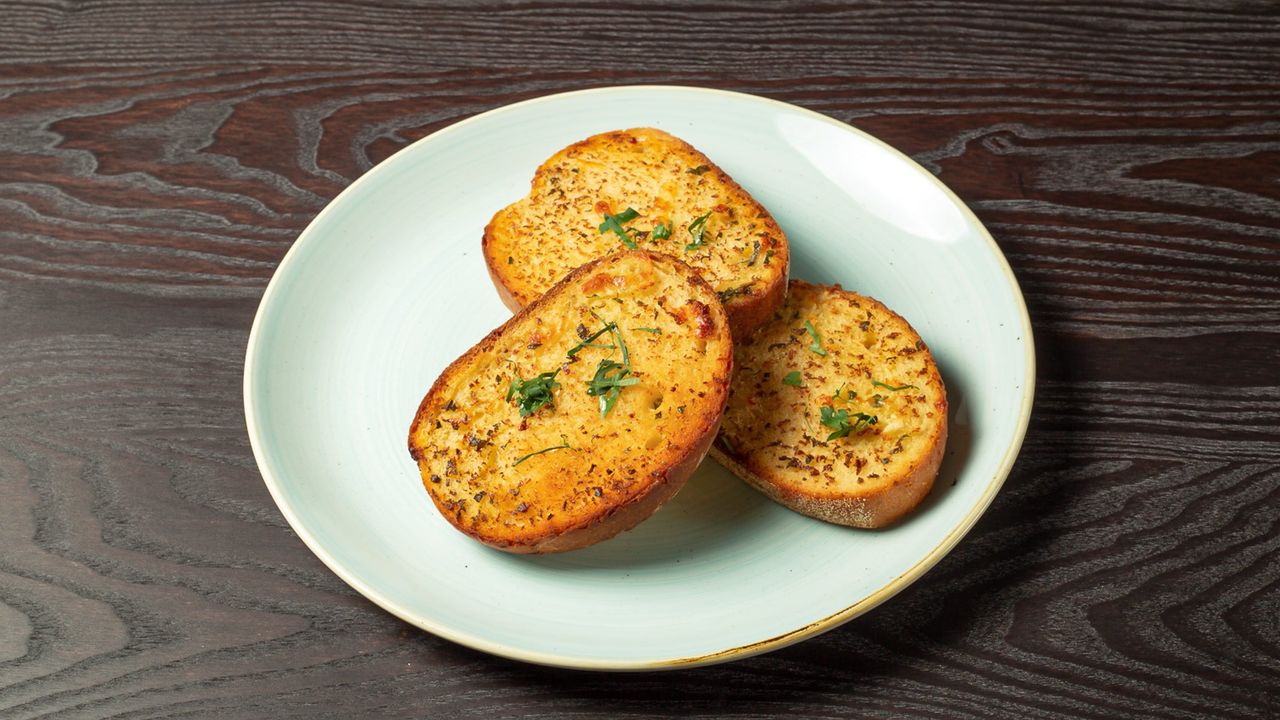 Roasted Garlic & Parmesan Bread