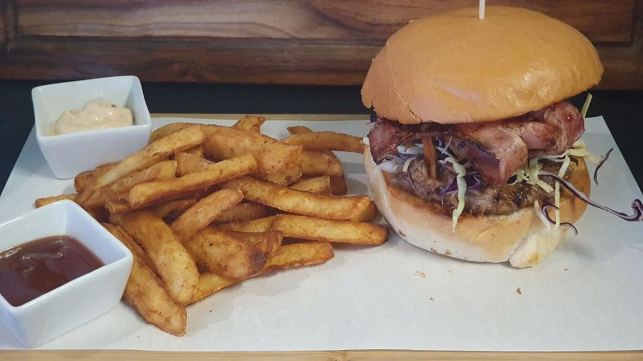 Bbq Pulled Pork Burger