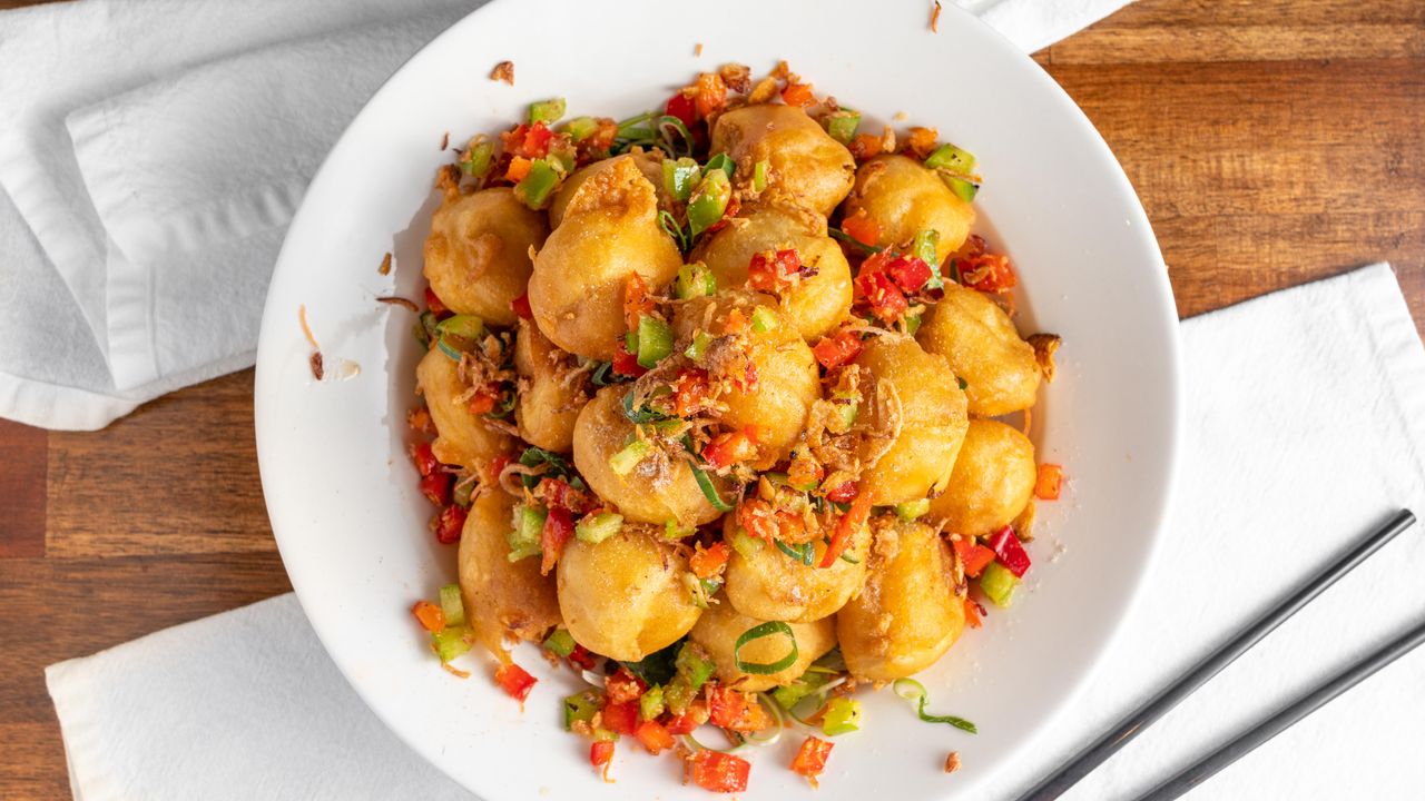 Salt & Pepper Calamari in Bird Nest