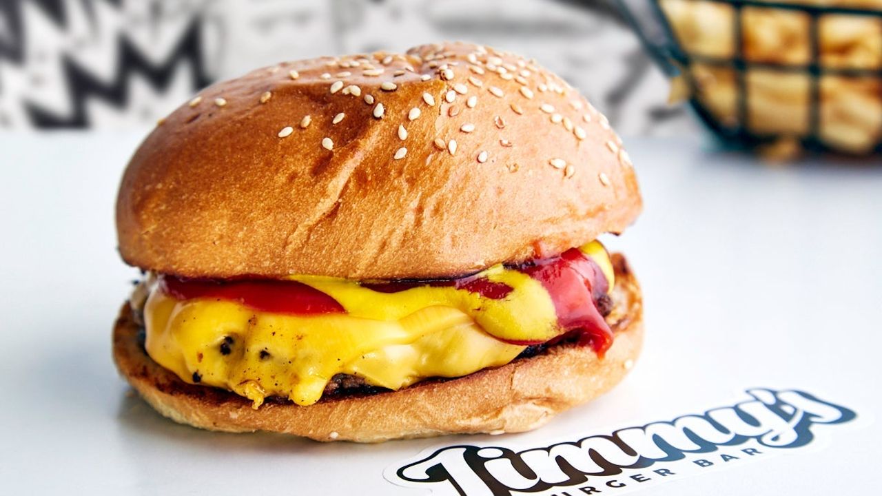 Cheeseburger Deluxe
