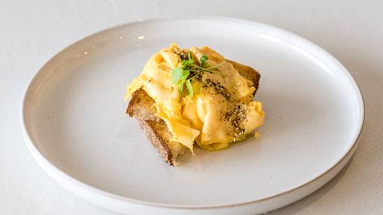 Simply Eggs