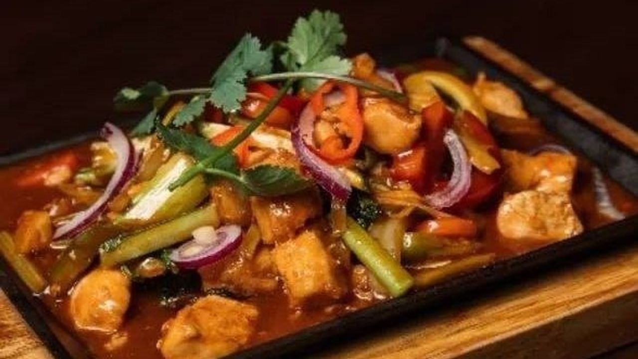 Manchurian Chicken Curry