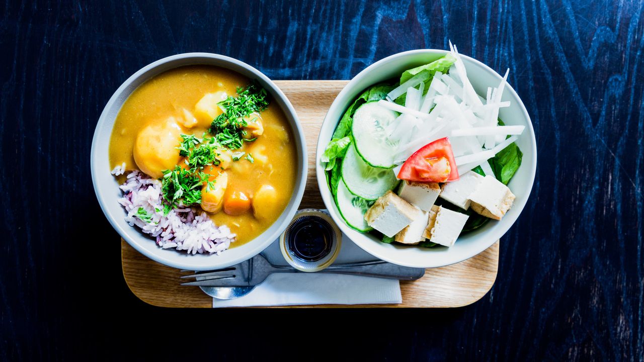Vegetable Curry + Tofu Salad Set