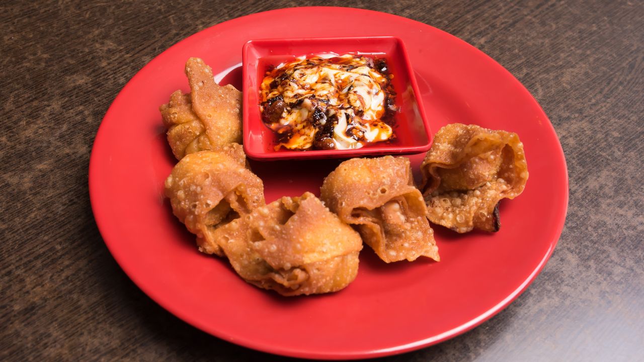 Fried Wontons with Chilli Mayo (5)