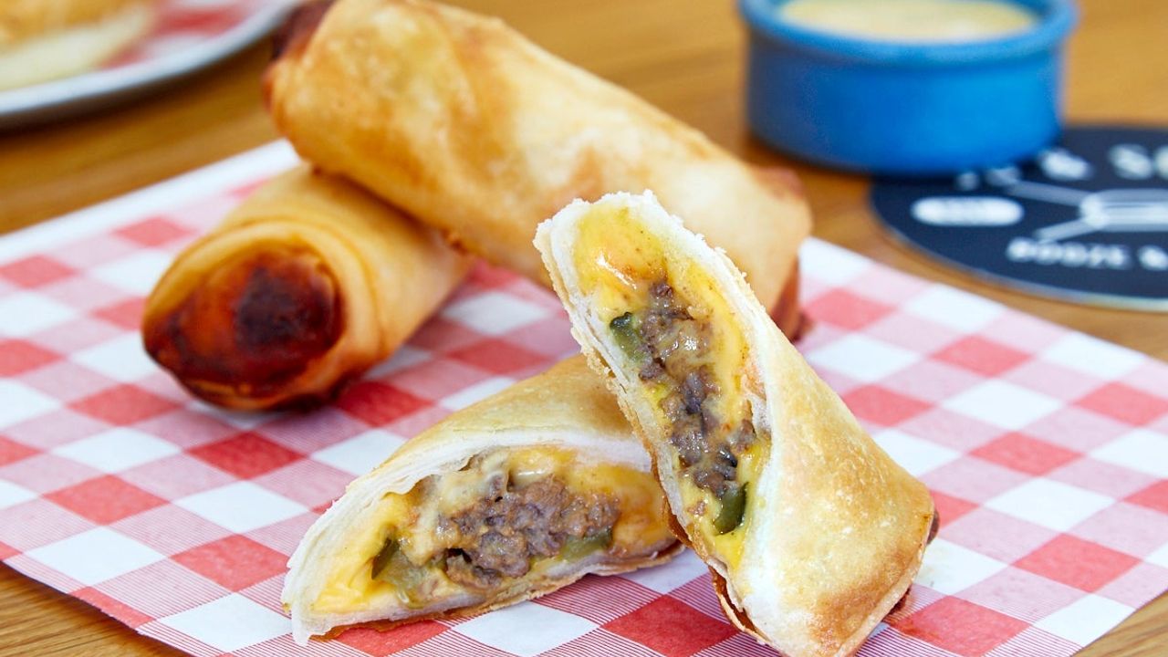 Cheeseburger Spring Rolls