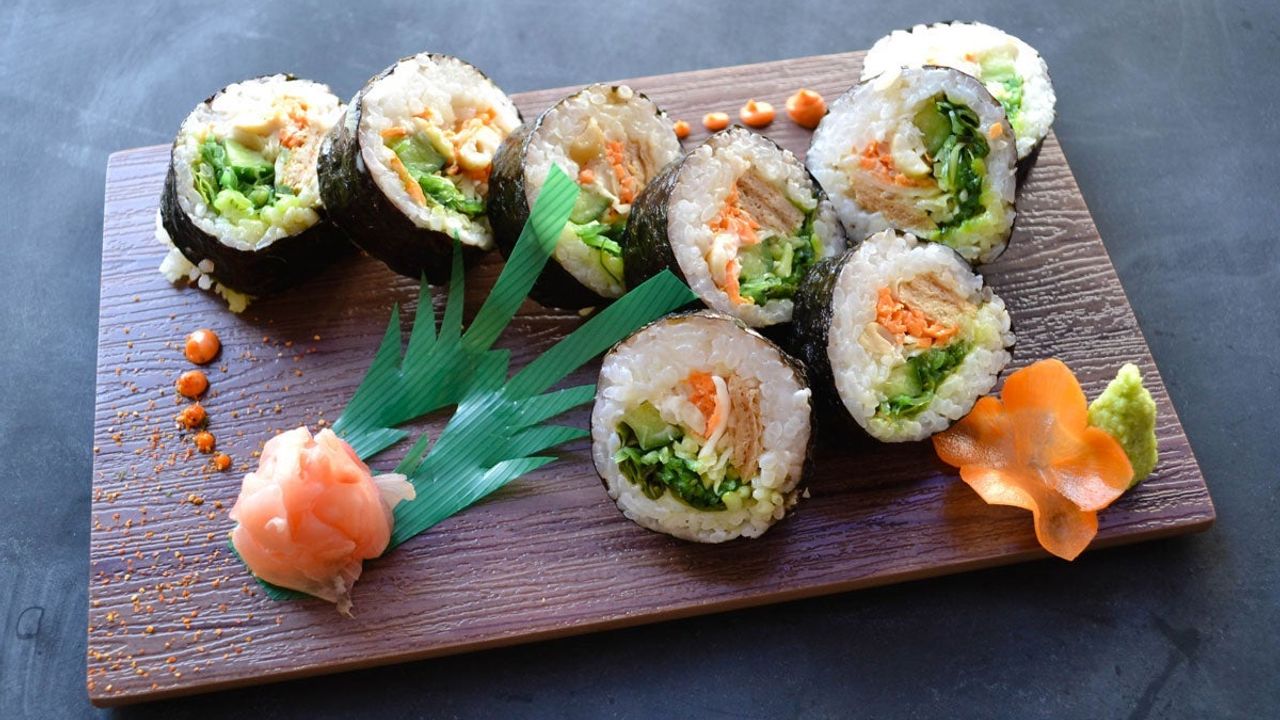 Vegetarian Sushi Roll