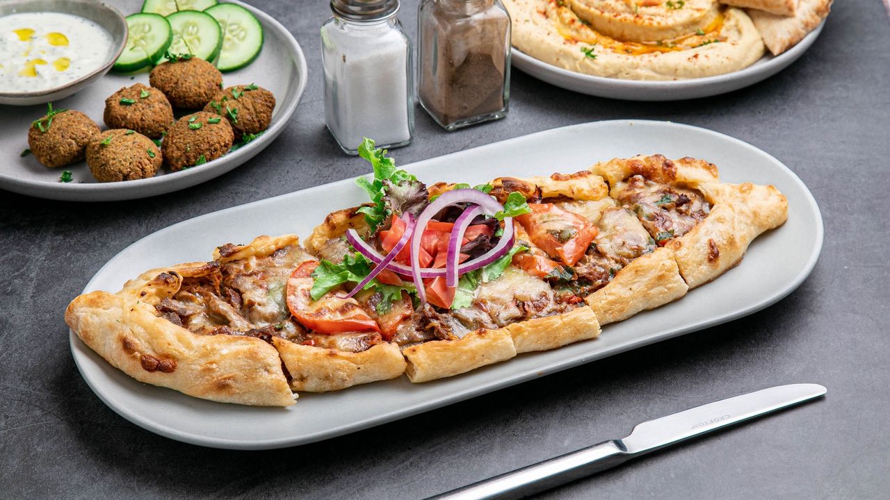 Chicken Mushroom Pide